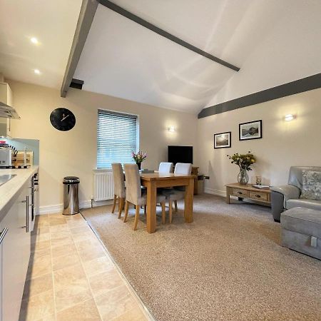 Arthurs Cottage -Charming Courtyard Cottage In The Heart Of Kendal, The Lake District Экстерьер фото
